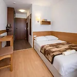 Budowlani Wellness & Medi Kompleks Hotel