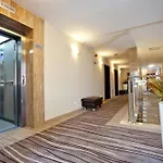 Hotel Budowlani Wellness & Medi Kompleks 3*
