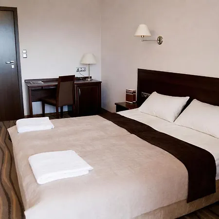 Otel Budowlani Wellness & Medi Kompleks 3*