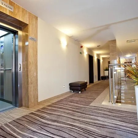 Hotel Spa Budowlani 3*